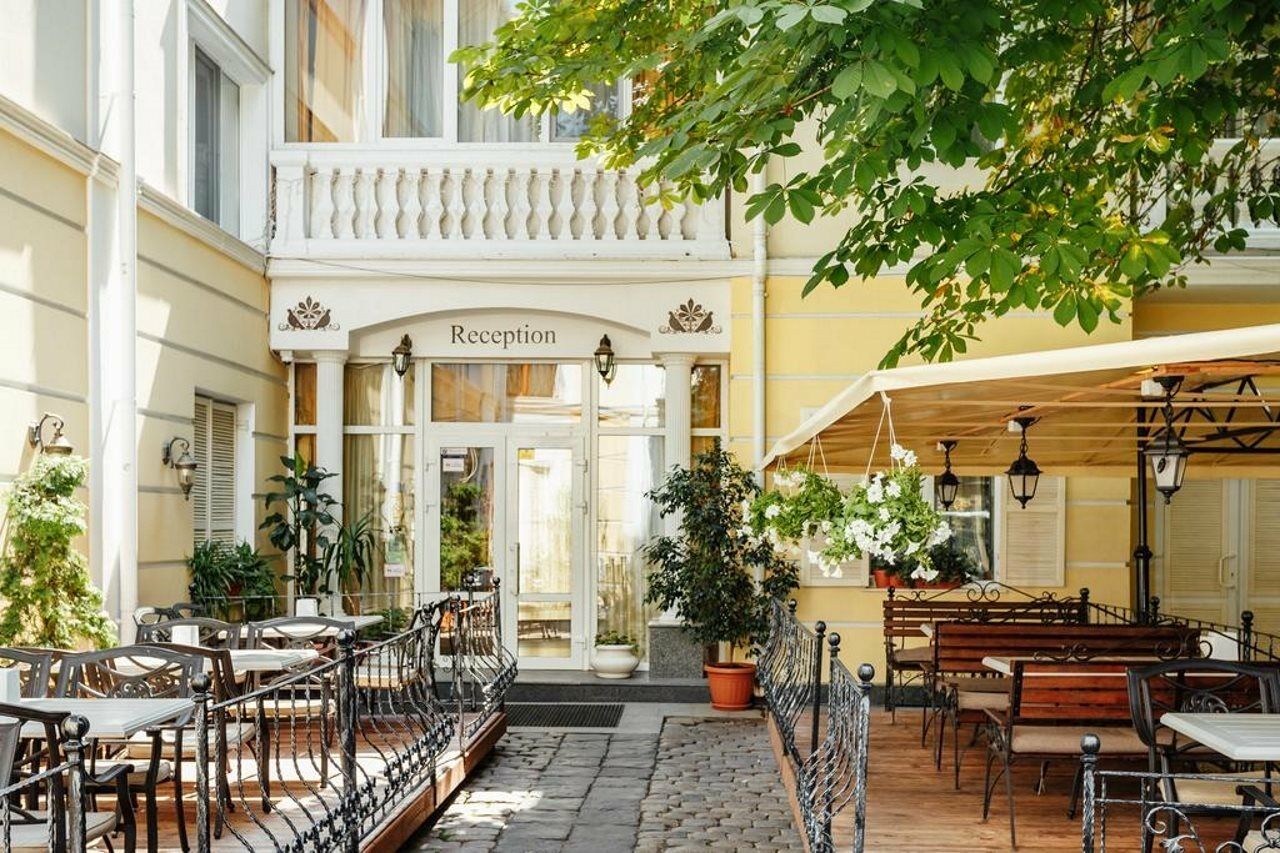 Residence Odesskij Dvorik Odessa Exteriör bild